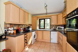 Kitchen- click for photo gallery